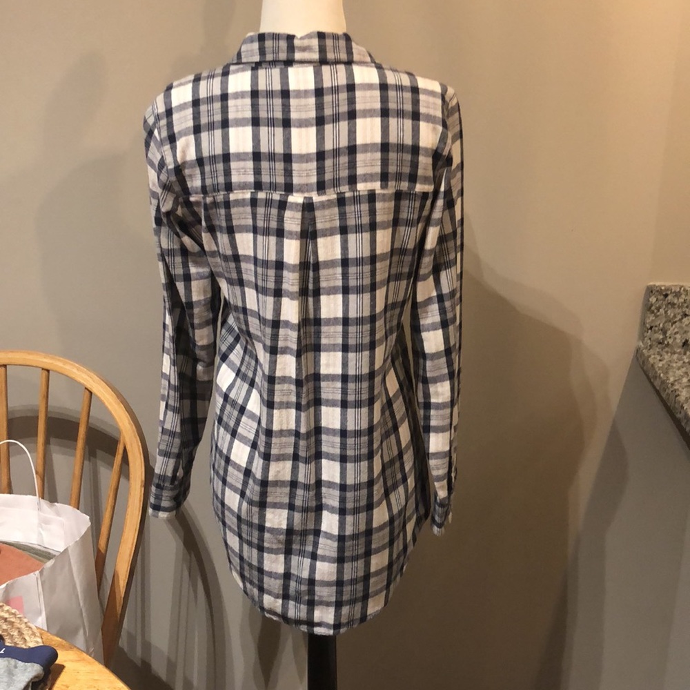 Flannel - Picture 2 of 5
